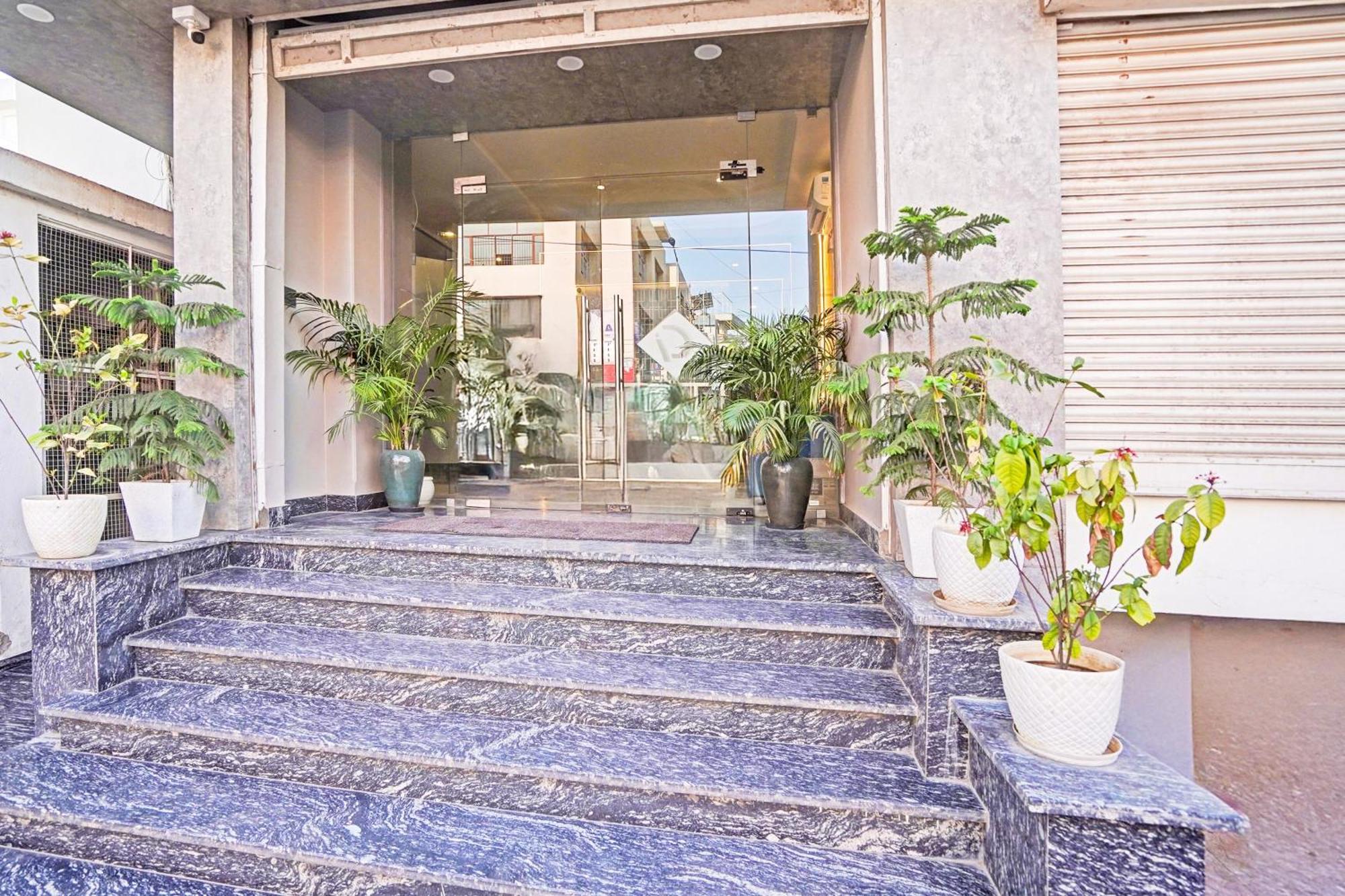 Townhouse Oak Nirman Nagar Mansarovar جايبور المظهر الخارجي الصورة